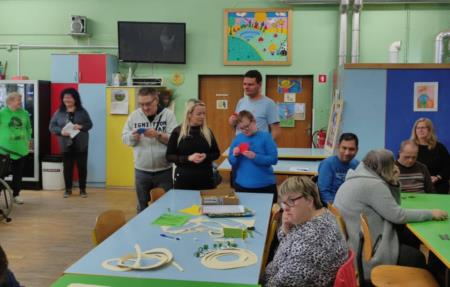 V VDC Ravne podpisali pomembno pogodbo ob začetku izvajanja nove kooperacije sodelovali bodo s Podjet (8)